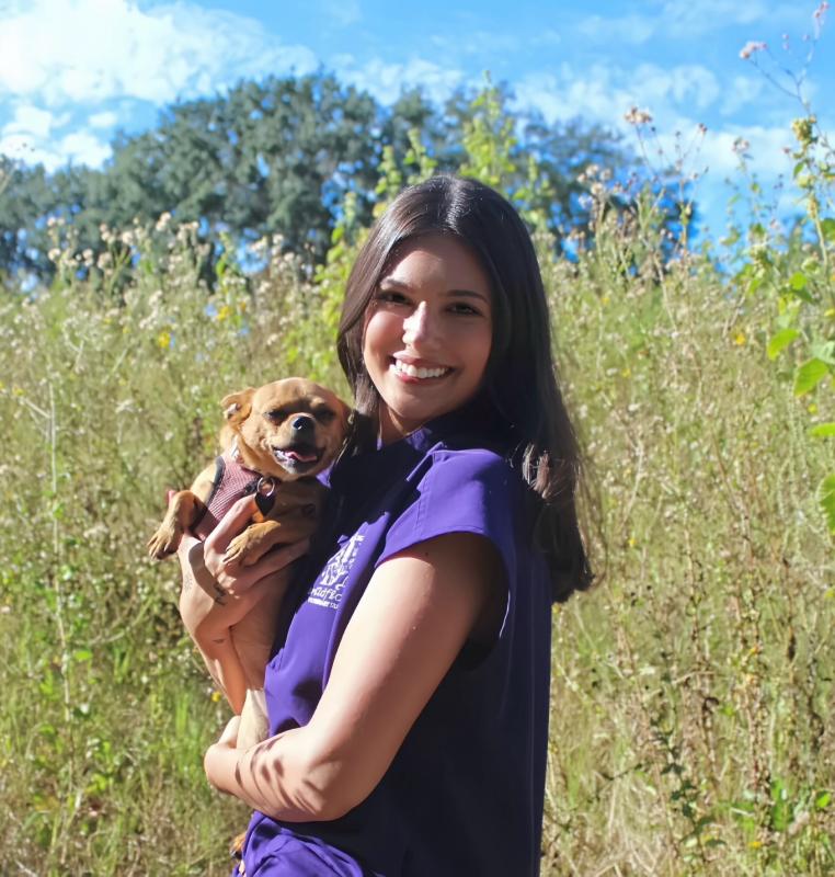 Kiersten Spanos, Veterinary Nurse